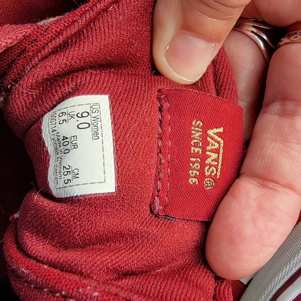 Vans Red High-Top Sneakers - Picture 2 of 4